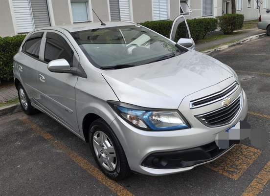 CHEVROLET-ONIX-2013