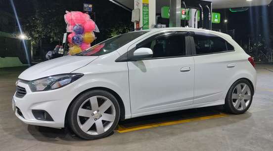 CHEVROLET-ONIX-2019