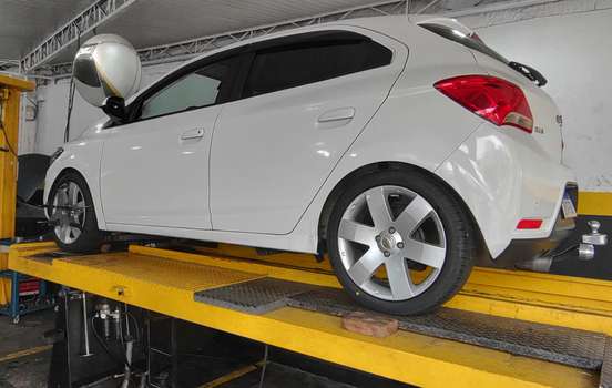 CHEVROLET-ONIX-1.4 MPFI LT 8V FLEX 4P AUTOMÁTICO CHEVROLET-ONIX-2019