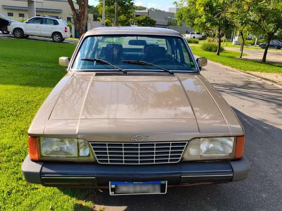 CHEVROLET-OPALA-1988