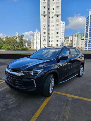 CHEVROLET-TRACKER-2021