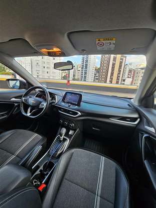 CHEVROLET-TRACKER-2021