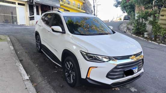 CHEVROLET-TRACKER-2023