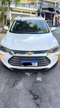 CHEVROLET-TRACKER-2023