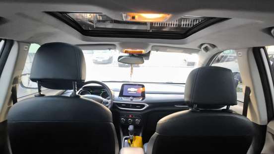 CHEVROLET-TRACKER-2023