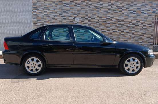 CHEVROLET-VECTRA-2005