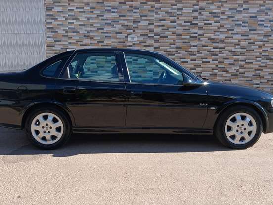 CHEVROLET-VECTRA-2.2 MPFI ELITE 16V GASOLINA 4P AUTOMÁTICO CHEVROLET-VECTRA-2005