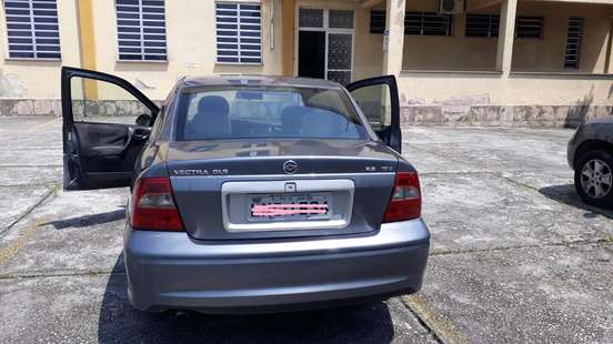 CHEVROLET-VECTRA-2000