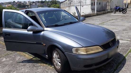 CHEVROLET-VECTRA-2000