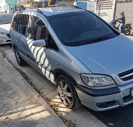 CHEVROLET ZAFIRA 2.0 MPFI ELITE 8V FLEX 4P AUTOMÁTICO