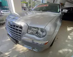 CHRYSLER 300 C 3.5 V6 GASOLINA AUTOMÁTICO CHRYSLER 300 C 3.5 V6 GASOLINA AUTOMÁTICO