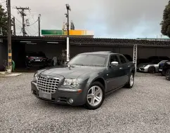 CHRYSLER 300 C 5.7 HEMI SEDAN V8 16V GASOLINA 4P AUTOMÁTICO CHRYSLER 300 C 5.7 HEMI SEDAN V8 16V GASOLINA 4P AUTOMÁTICO