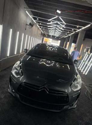CITROËN-DS5-2012
