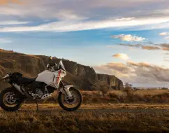 DUCATI DESERT X DUCATI DESERT X