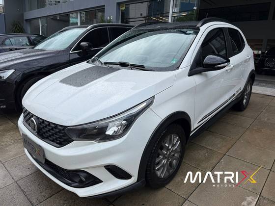 FIAT ARGO 1.3 FIREFLY FLEX TREKKING MANUAL