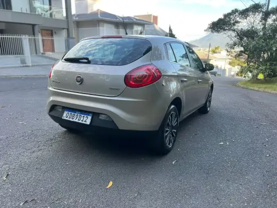 FIAT-BRAVO-2014