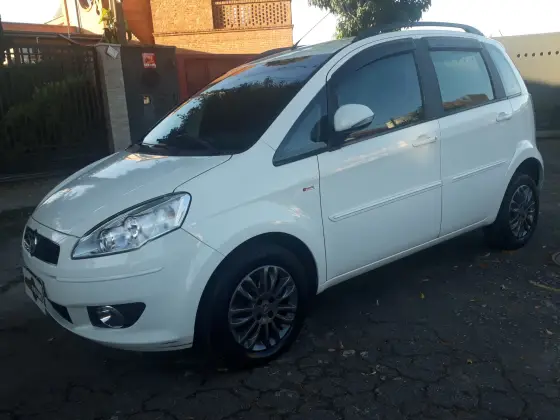 FIAT IDEA 1.6 MPI ESSENCE 16V FLEX 4P MANUAL