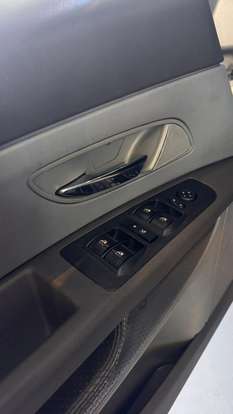 FIAT-LINEA-1.8 ABSOLUTE 16V FLEX 4P AUTOMATIZADO FIAT-LINEA-2013