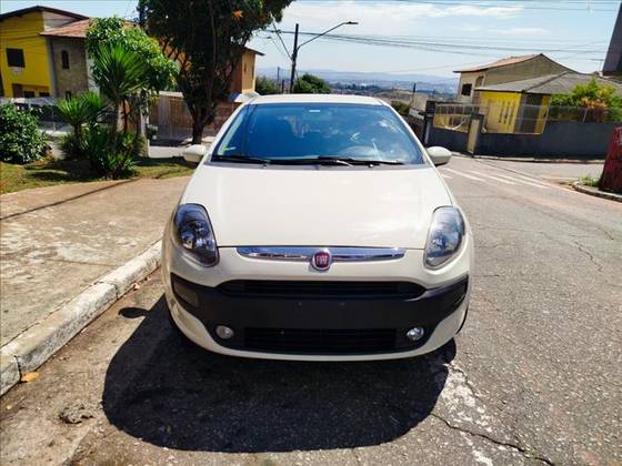 FIAT PUNTO 1.4 ATTRACTIVE 8V FLEX 4P MANUAL