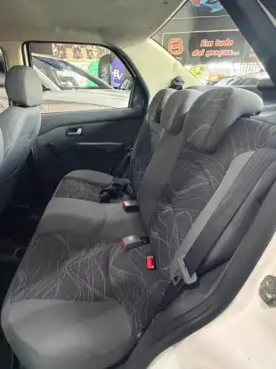 FIAT-SIENA-2013