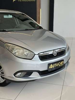 FIAT-SIENA-1.6 MPI ESSENCE 16V FLEX 4P AUTOMATIZADO FIAT-SIENA-2012