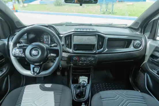 FIAT-STRADA-1.3 FIREFLY FLEX FREEDOM CD MANUAL FIAT-STRADA-2023