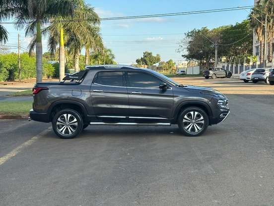 FIAT-TORO-2022