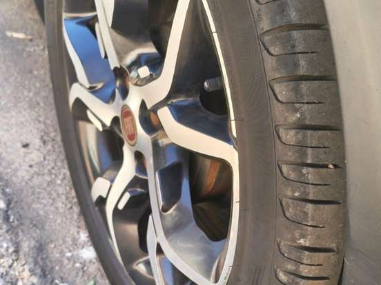 FIAT-ARGO-1.8 E.TORQ FLEX HGT AT6 FIAT-ARGO-2017