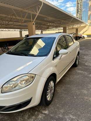 FIAT-LINEA-1.8 ESSENCE 16V FLEX 4P MANUAL FIAT-LINEA-2014