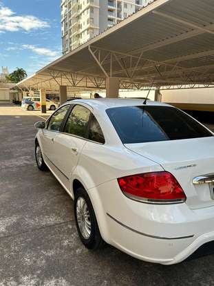 FIAT-LINEA-1.8 ESSENCE 16V FLEX 4P MANUAL FIAT-LINEA-2014