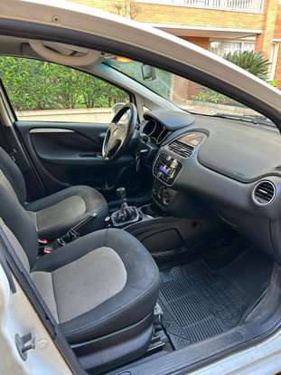 FIAT-LINEA-1.8 ESSENCE 16V FLEX 4P MANUAL FIAT-LINEA-2014
