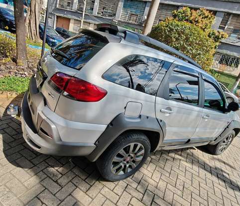 FIAT-PALIO-2016