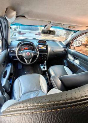 FIAT-PALIO-1.8 MPI ADVENTURE WEEKEND 16V FLEX 4P AUTOMATIZADO FIAT-PALIO-2016