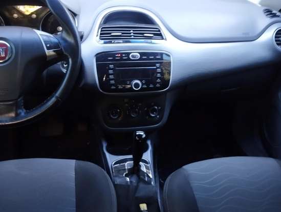 FIAT-PUNTO-2012