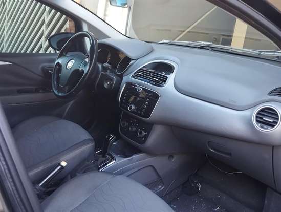 FIAT-PUNTO-1.6 ESSENCE 16V FLEX 4P AUTOMATIZADO FIAT-PUNTO-2012