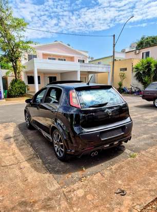 FIAT-PUNTO-2015