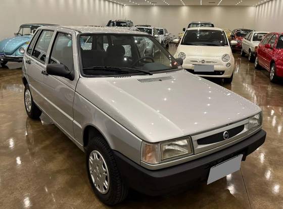 FIAT UNO 1.0 MPI MILLE FIRE 8V FLEX 4P MANUAL
