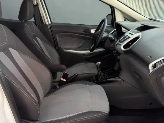 FORD-ECOSPORT-2013