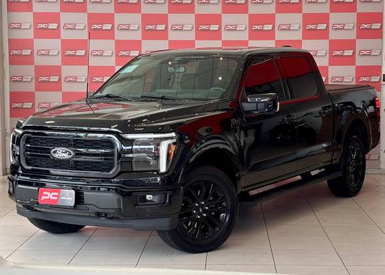 FORD F-150 5.0 V8 GASOLINA CD LARIAT BLACK FX4 AUTOMÁTICO