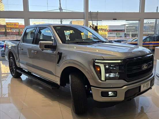 FORD-F-150-5.0 V8 GASOLINA CD LARIAT BLACK FX4 AUTOMÁTICO FORD-F-150-2025