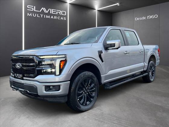 FORD F-150 5.0 V8 GASOLINA CD LARIAT BLACK FX4 AUTOMÁTICO