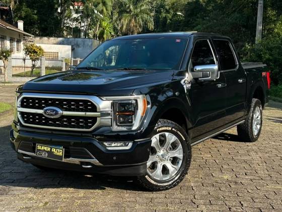 FORD F-150 5.0 V8 GASOLINA CD PLATINUM FX4 AUTOMÁTICO
