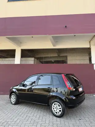 FORD-FIESTA-2011