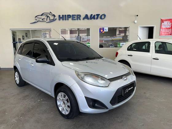 FORD FIESTA 1.0 ROCAM HATCH 8V FLEX 4P MANUAL