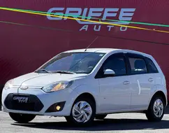 FORD FIESTA 1.0 ROCAM SE 8V FLEX 4P MANUAL FORD FIESTA 1.0 ROCAM SE 8V FLEX 4P MANUAL