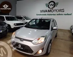 FORD FIESTA 1.6 MPI SEDAN 8V FLEX 4P MANUAL FORD FIESTA 1.6 MPI SEDAN 8V FLEX 4P MANUAL