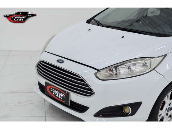 FORD-FIESTA-1.6 SE HATCH 16V FLEX 4P POWERSHIFT FORD-FIESTA-2014
