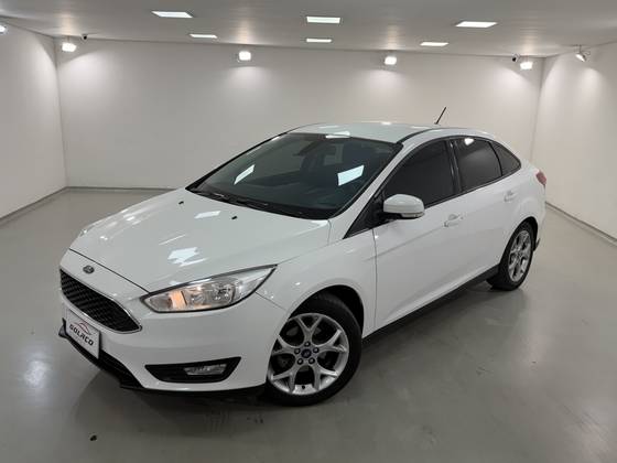 FORD FOCUS 2.0 SE 16V FLEX 4P POWERSHIFT