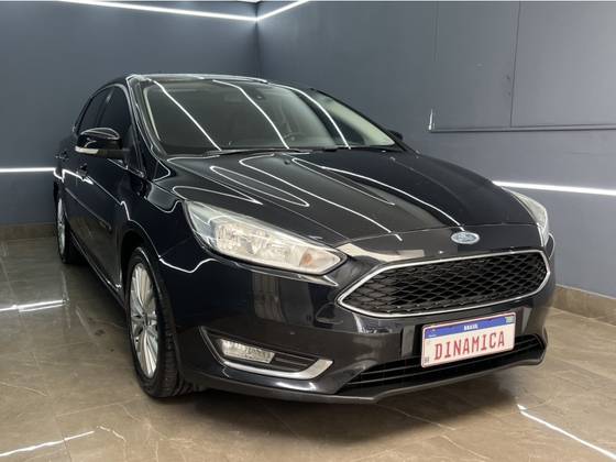 FORD FOCUS 2.0 SE PLUS 16V FLEX 4P POWERSHIFT
