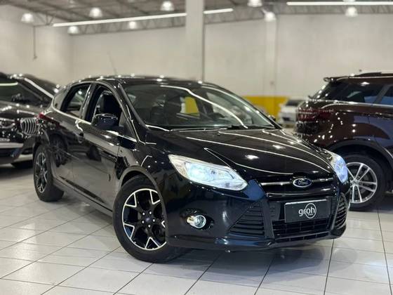 FORD FOCUS 2.0 TITANIUM PLUS 16V FLEX 4P POWERSHIFT